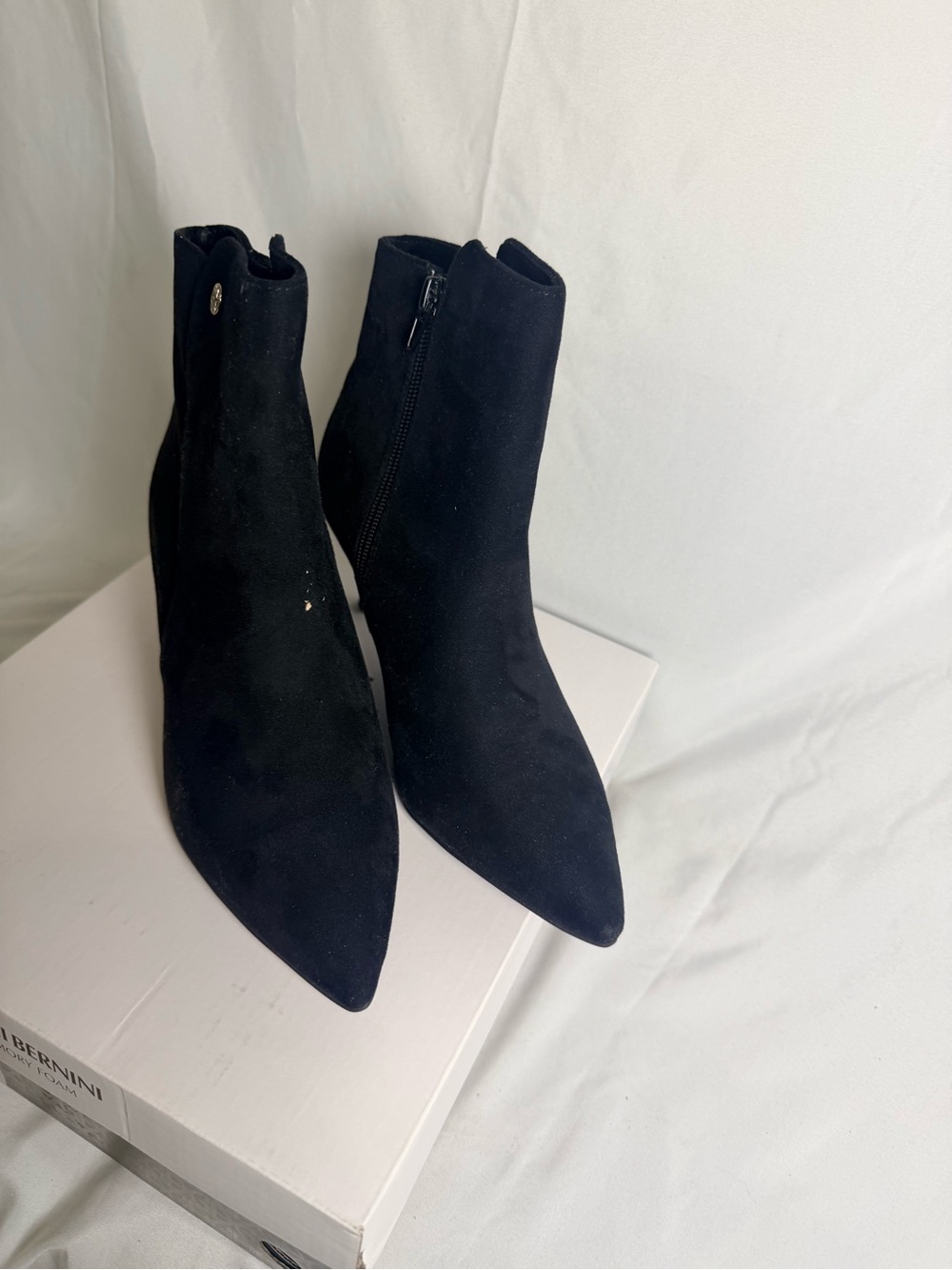 Giani Bernini Caminna booties black pointed toe kitten heel size 8.5 - Picture 3 of 5